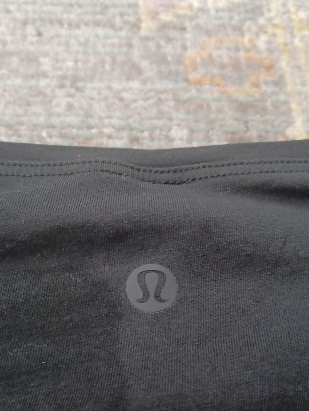Lululemon Back In Action Long Sleeve - Picture 5 of 6